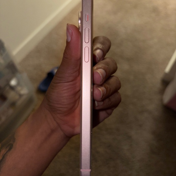 iPhone 15+ AT&T only